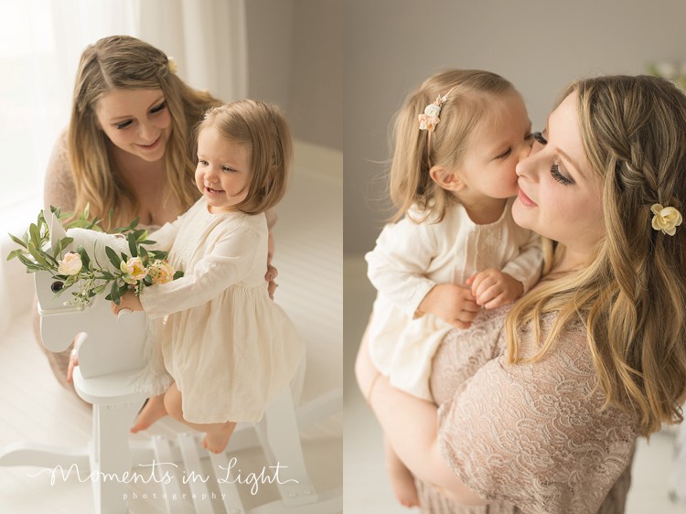 Mom and baby girl by The Woodlands baby photographer 